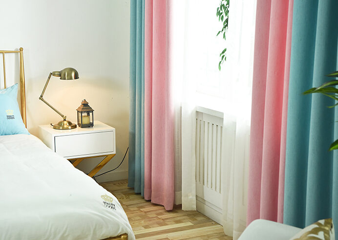 Rèm cửa tạo nên không gian đầy cảm xúc